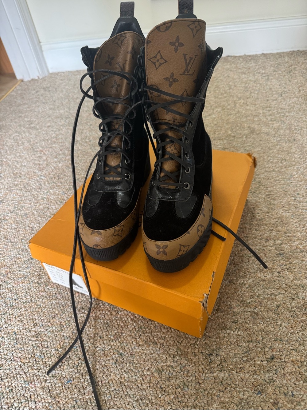 Louis Vuitton Black & Brown Monogram 41size Desert Boots - Women's